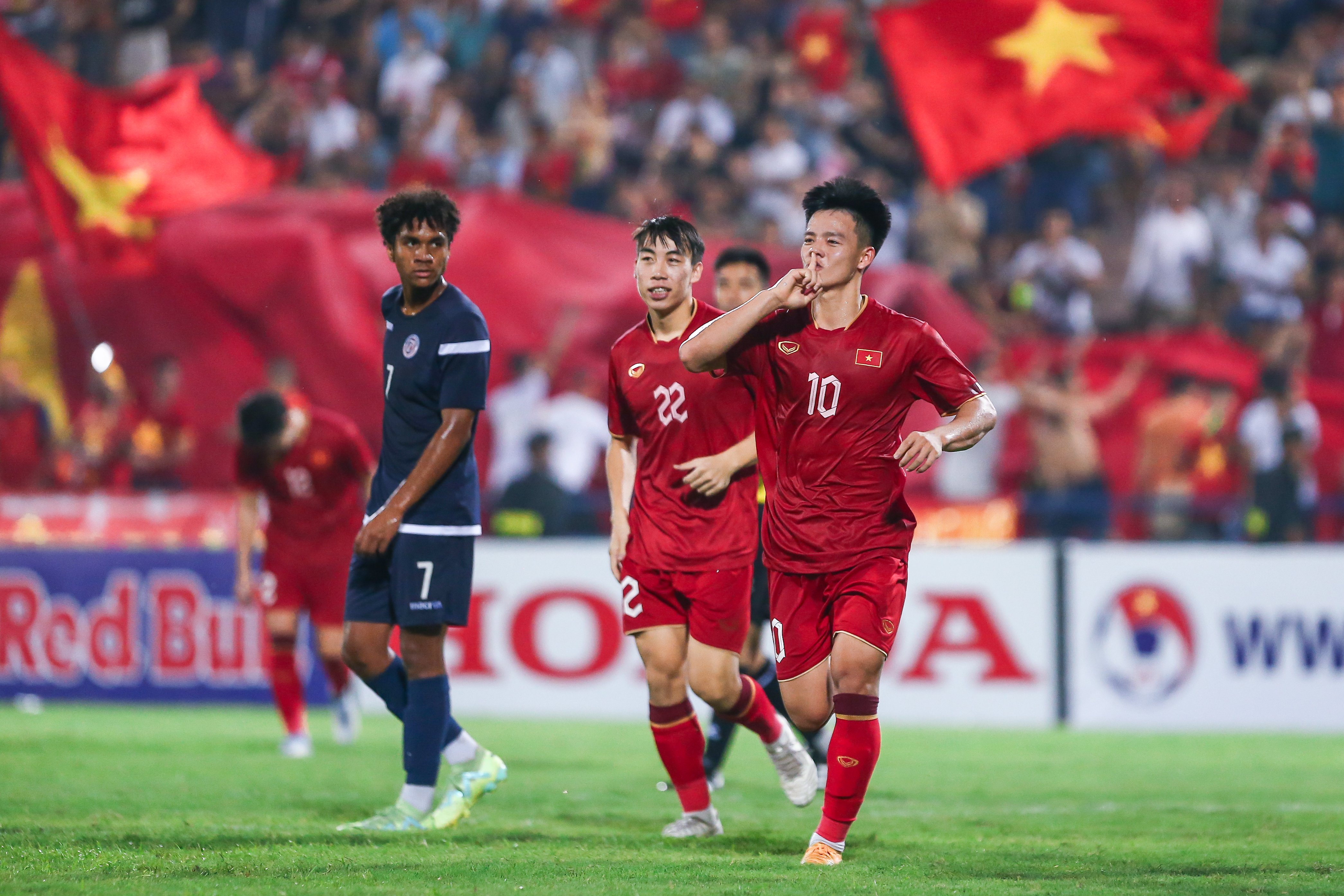 Vietnam gana