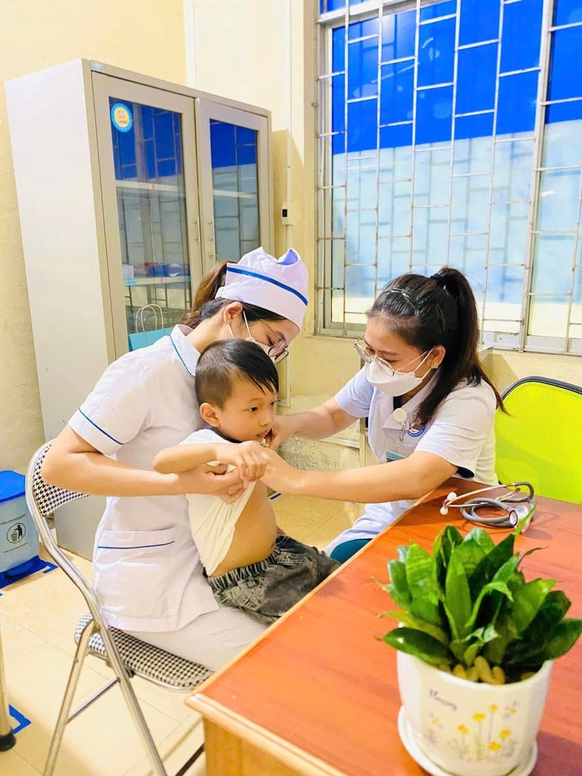 Chăm sóc bệnh nhân tận tình, chu đáo.
